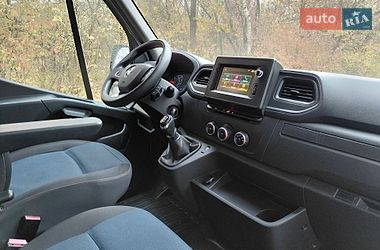Вантажний фургон Renault Master 2023 в Івано-Франківську