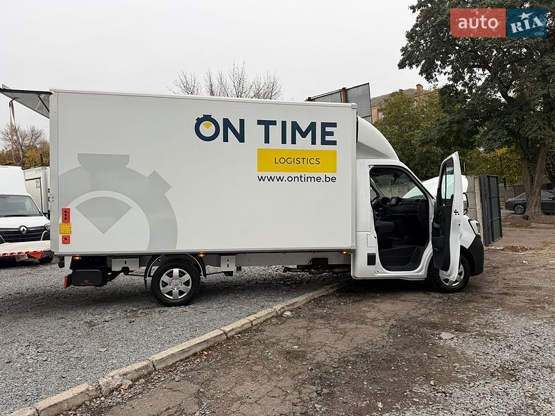 Другие грузовики Renault Master 2024 в Ровно