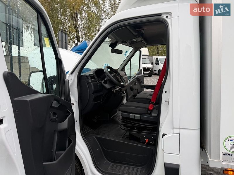 Другие грузовики Renault Master 2024 в Ровно