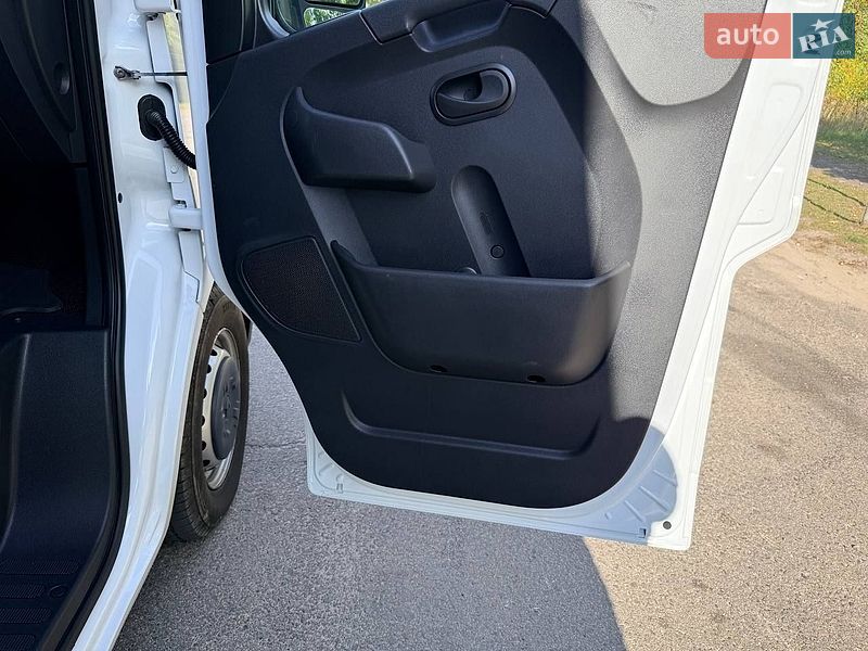 Тентованый Renault Master 2022 в Киеве фото 70 Тентованый Renault Master 2022 в Киеве