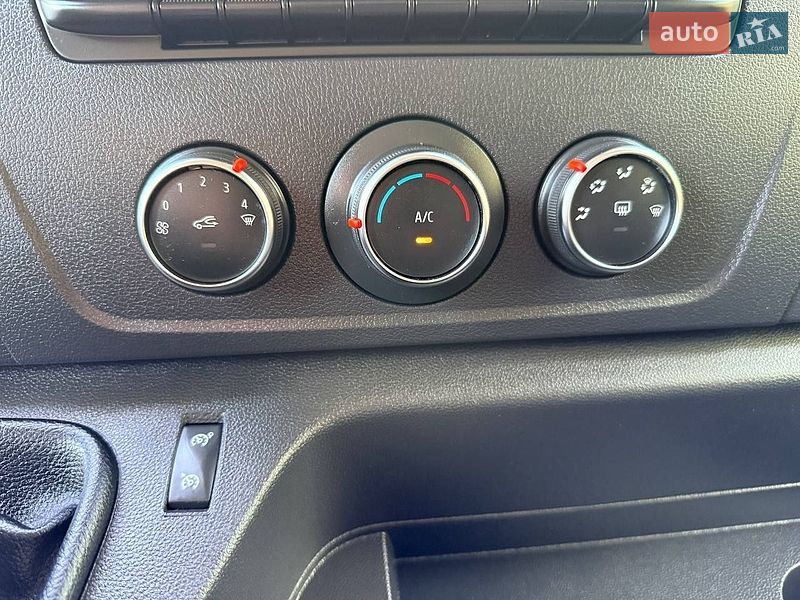 Тентованый Renault Master 2022 в Киеве фото 79 Тентованый Renault Master 2022 в Киеве