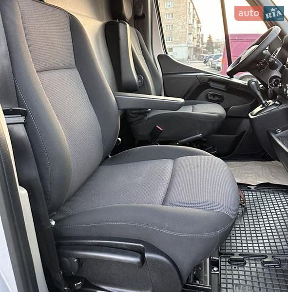 Грузовой фургон Renault Master 2020 в Киеве