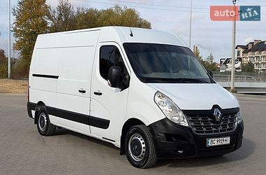 Вантажний фургон Renault Master 2017 в Львові