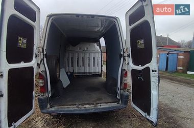 Грузовой фургон Renault Master 2006 в Недригайлове
