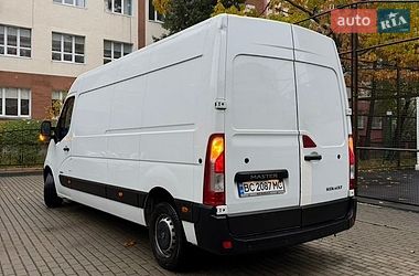 Грузовой фургон Renault Master 2015 в Львове