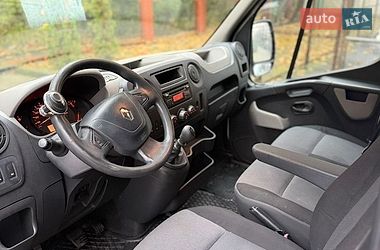 Грузовой фургон Renault Master 2015 в Львове
