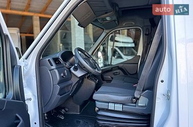 Тентований Renault Master 2022 в Хусті