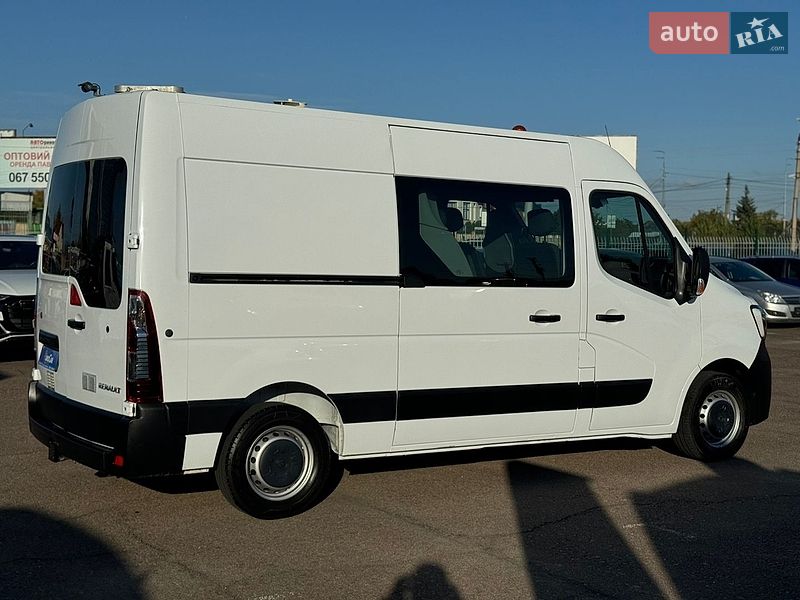 Грузопассажирский фургон Renault Master 2020 в Киеве