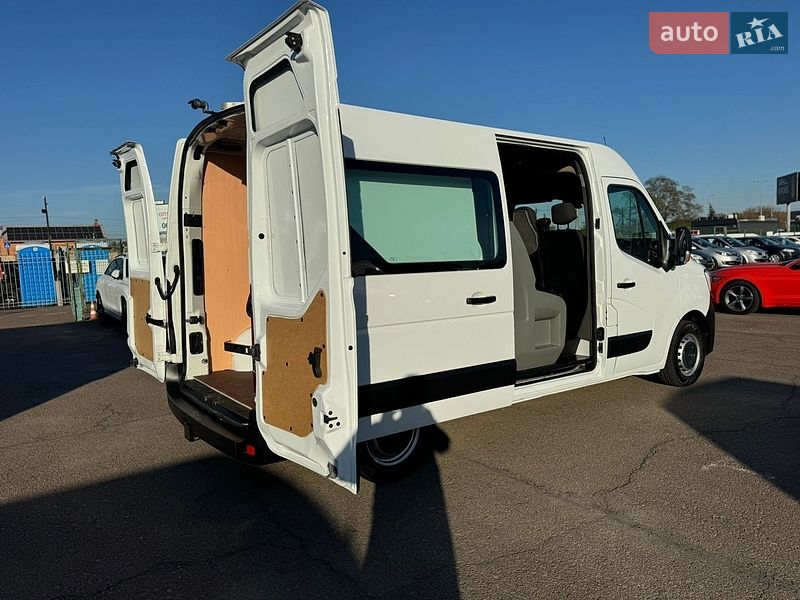 Грузопассажирский фургон Renault Master 2020 в Киеве
