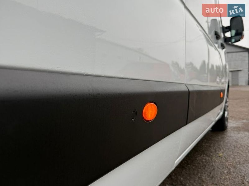 Вантажний фургон Renault Master 2021 в Ковелі
