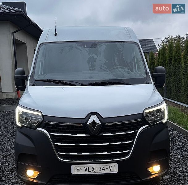 Грузовой фургон Renault Master 2021 в Луцке