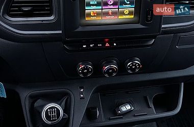 Грузовой фургон Renault Master 2021 в Луцке