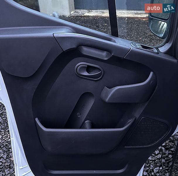 Грузовой фургон Renault Master 2021 в Луцке