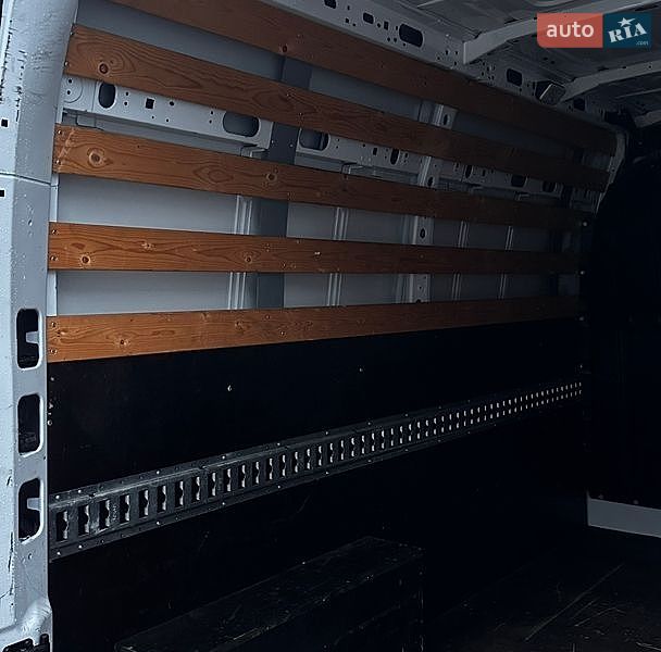 Грузовой фургон Renault Master 2021 в Луцке