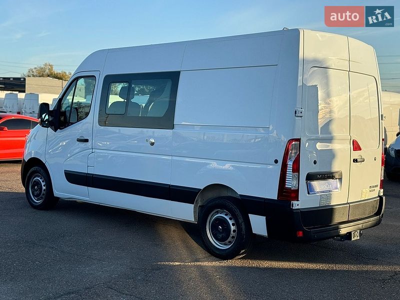 Грузопассажирский фургон Renault Master 2018 в Киеве
