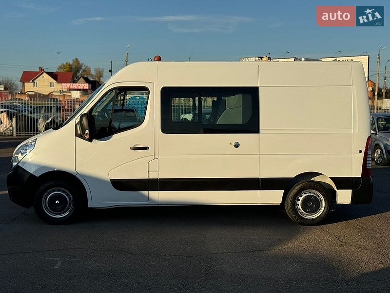 Грузопассажирский фургон Renault Master 2018 в Киеве