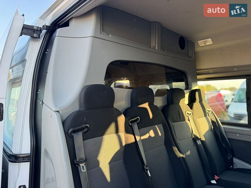 Грузопассажирский фургон Renault Master 2018 в Киеве