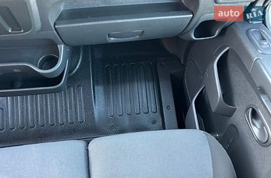 Грузопассажирский фургон Renault Master 2018 в Киеве