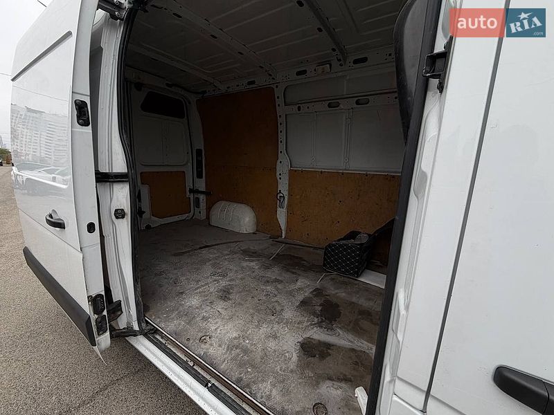 Грузовой фургон Renault Master 2018 в Киеве