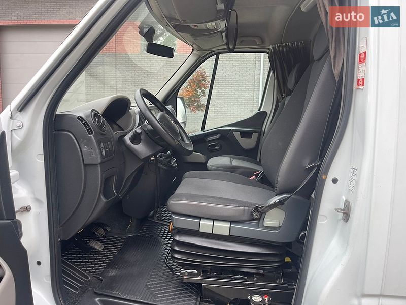 Автовоз Renault Master 2017 в Костополе
