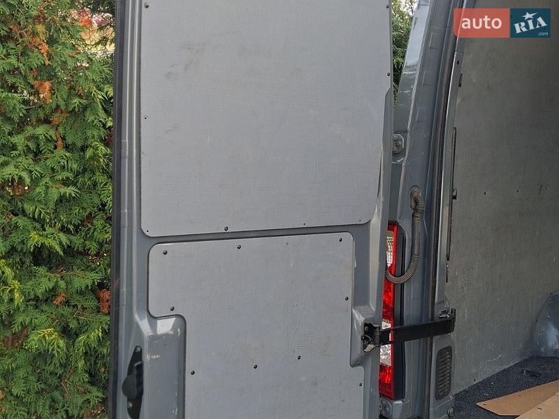 Грузовой фургон Renault Master 2022 в Ровно