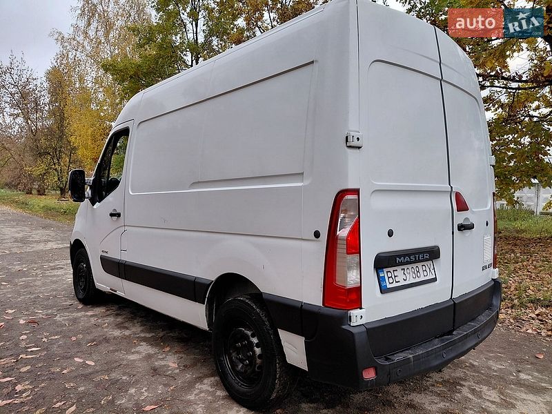 Грузовой фургон Renault Master 2014 в Ивано-Франковске