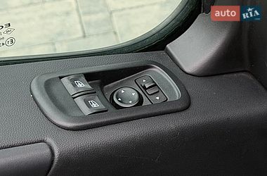Вантажний фургон Renault Master 2021 в Луцьку