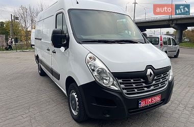 Вантажний фургон Renault Master 2015 в Луцьку