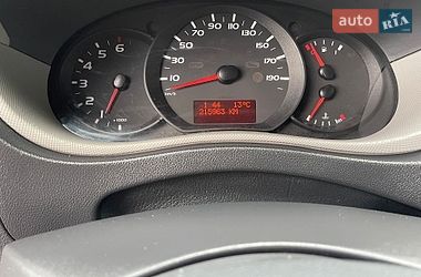 Вантажний фургон Renault Master 2015 в Луцьку
