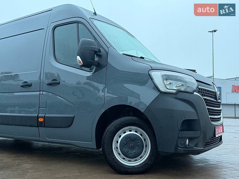 Грузовой фургон Renault Master 2023 в Днепре