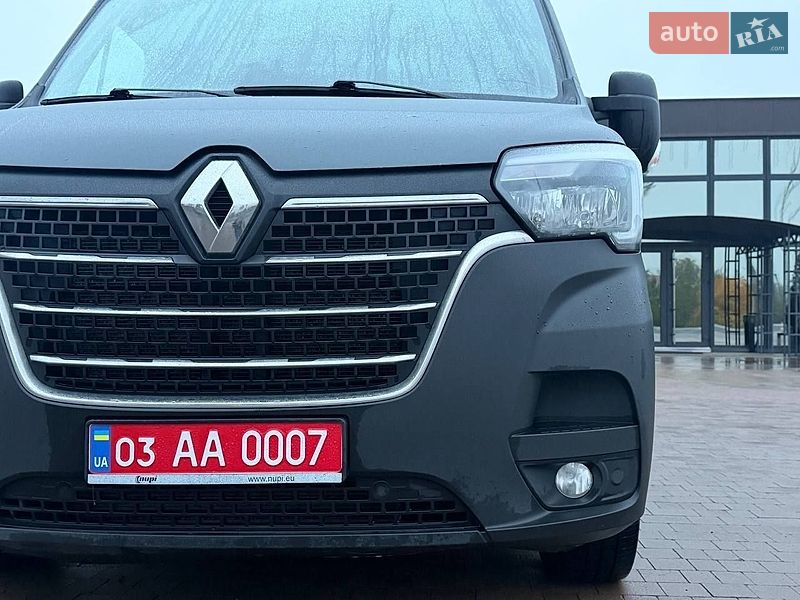 Грузовой фургон Renault Master 2023 в Днепре