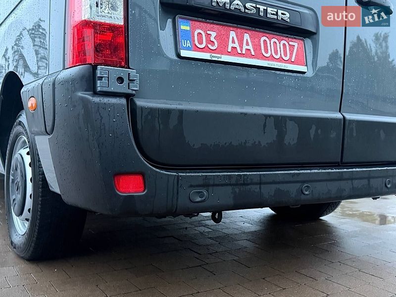 Грузовой фургон Renault Master 2023 в Днепре