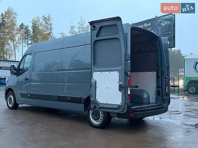 Грузовой фургон Renault Master 2023 в Днепре