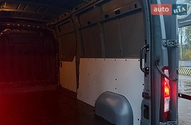 Грузовой фургон Renault Master 2023 в Днепре
