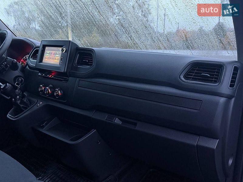 Грузовой фургон Renault Master 2023 в Днепре