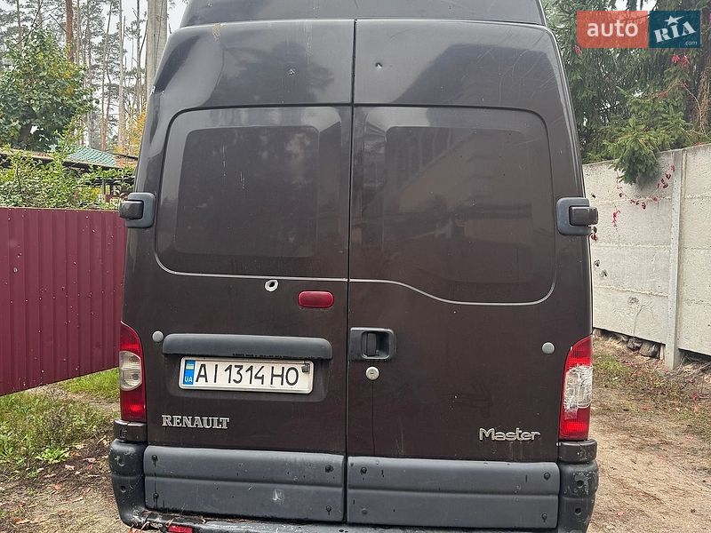 Грузовой фургон Renault Master 2004 в Ирпене