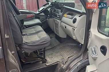Грузовой фургон Renault Master 2004 в Ирпене