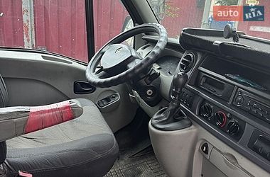 Грузовой фургон Renault Master 2004 в Ирпене