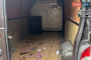 Грузовой фургон Renault Master 2004 в Ирпене