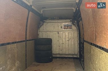 Грузовой фургон Renault Master 2004 в Ирпене