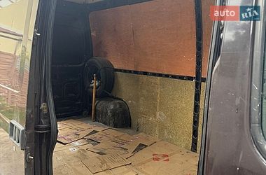 Грузовой фургон Renault Master 2004 в Ирпене