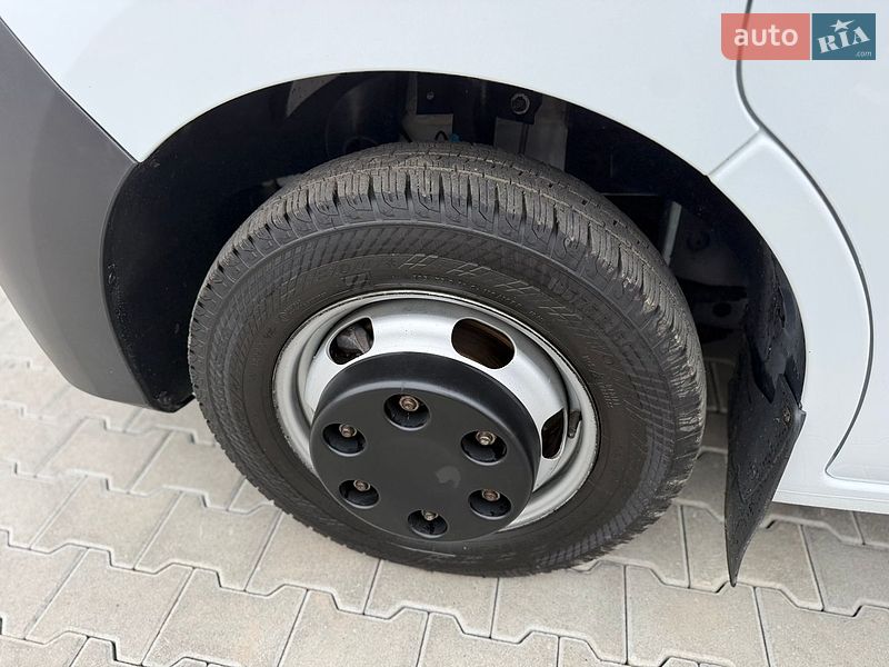 Грузовой фургон Renault Master 2022 в Дубно