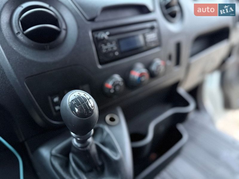 Тентованый Renault Master 2016 в Львове