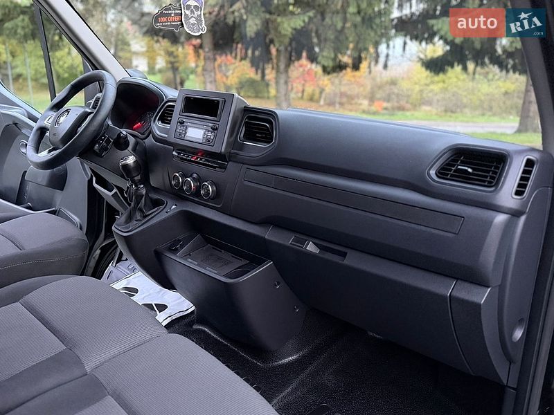 Грузовой фургон Renault Master 2021 в Дубно