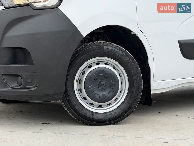 Вантажний фургон Renault Master 2022 в Дубні