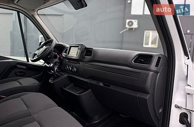 Вантажний фургон Renault Master 2022 в Дубні
