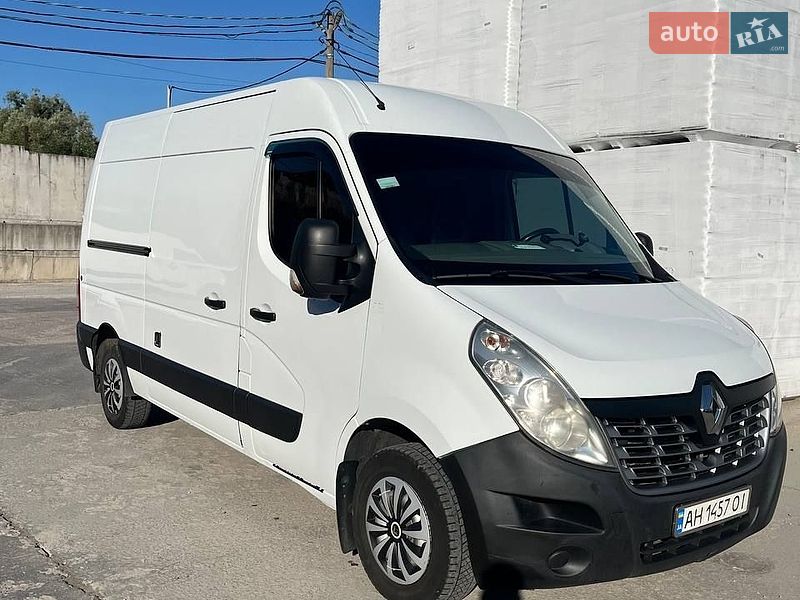 Вантажний фургон Renault Master 2015 в Києві