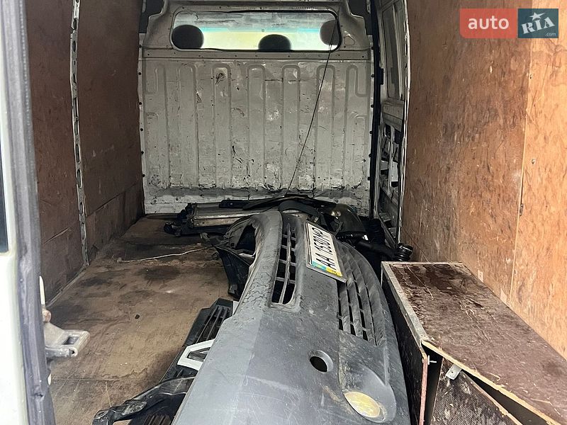Грузовой фургон Renault Master 2007 в Киеве