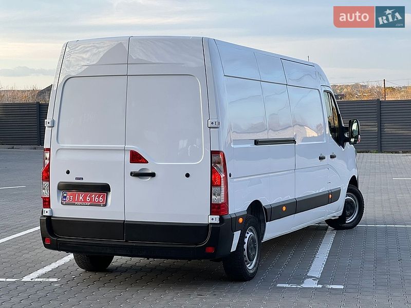 Грузовой фургон Renault Master 2023 в Дубно