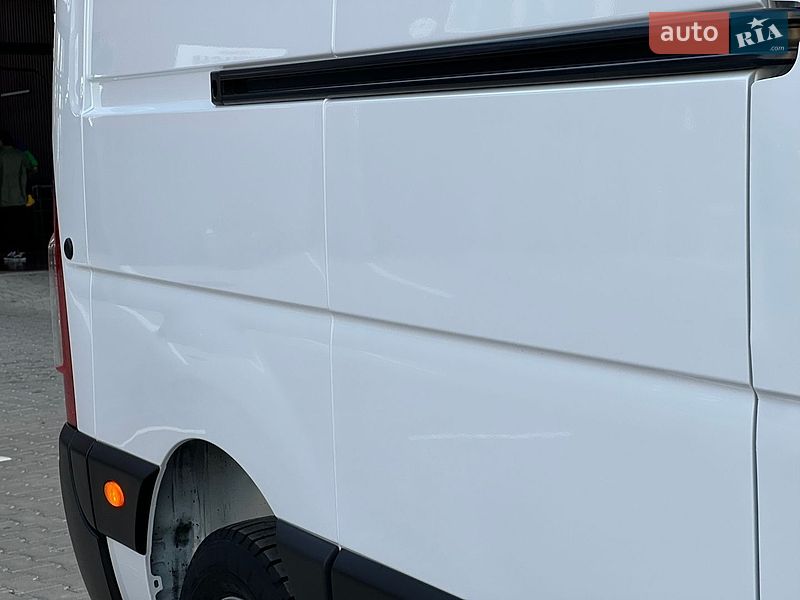 Грузовой фургон Renault Master 2023 в Дубно